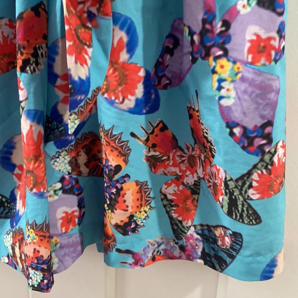 Cynthia Rowley Butterfly Print Romper Excellent condition women's 4 sexy v neck - Picture 8 of 10